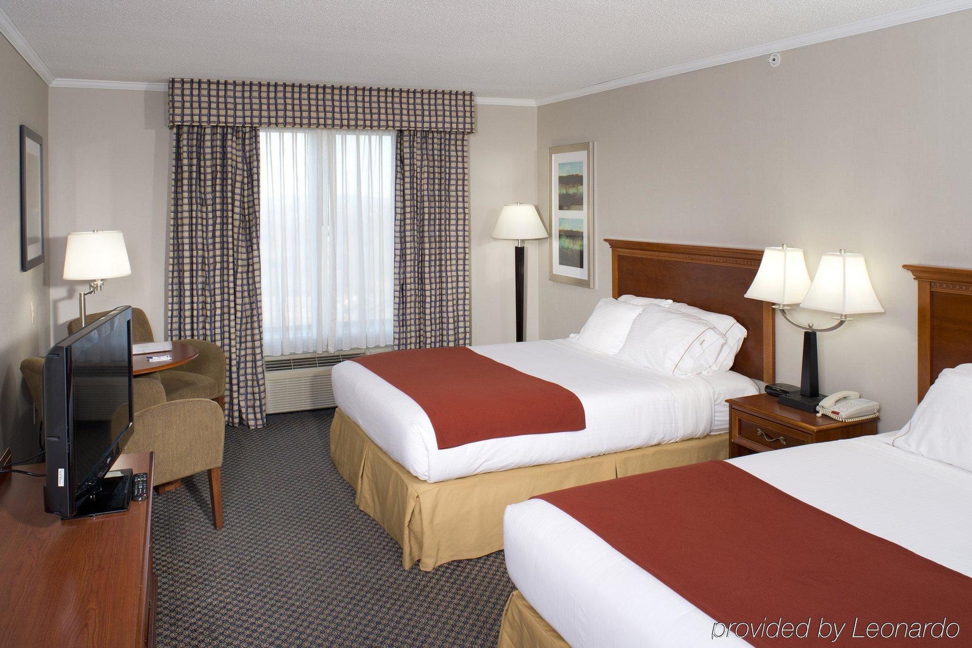 Holiday Inn Express & Suites East Greenbush Albany-Skyline An Ihg Hotel Rensselaer Ruang foto
